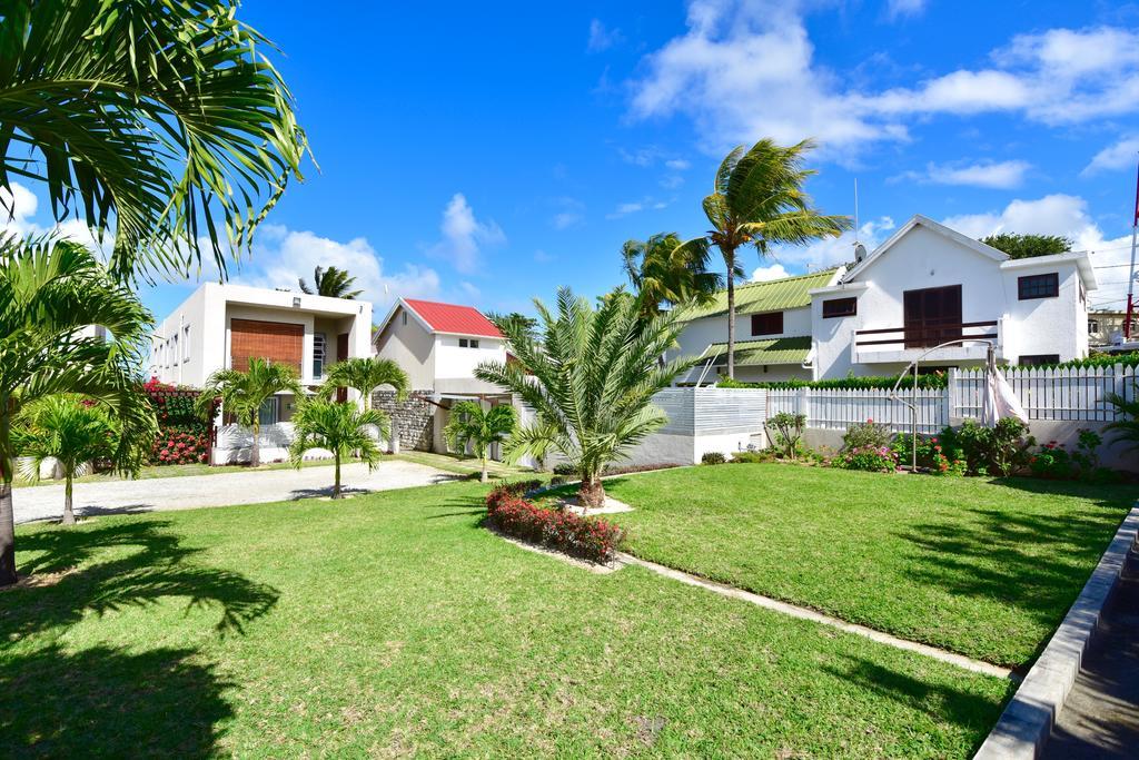 Turquoise Bay Beach Apartments Trou D'Eau Douce Kültér fotó
